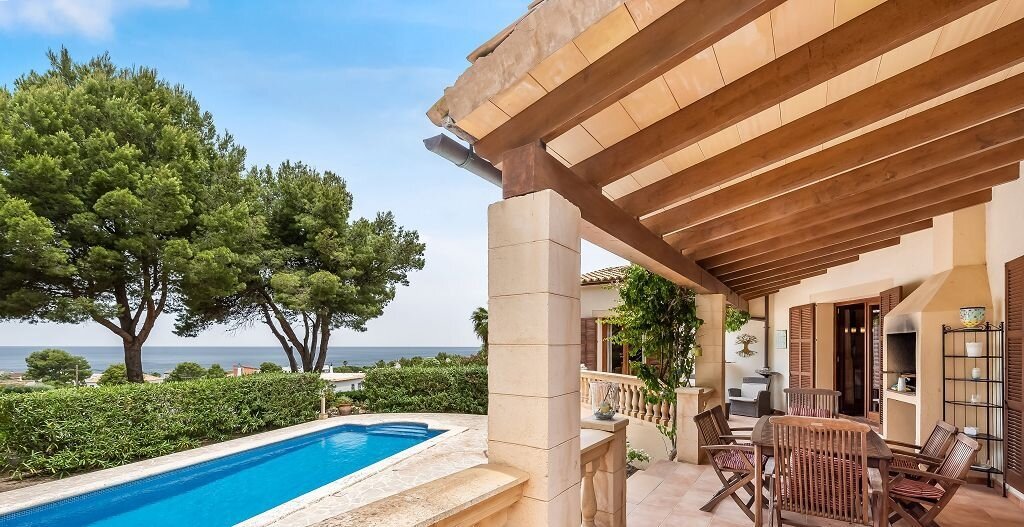 Colonia de Sant Pere: Panorama-Meerblick-Immobilie mit grossem Garten und Vermietungslizenz  Colonia de Sant Pere: Panorama-Meerblick-Immobilie mit grossem Garten und Vermietungslizenz